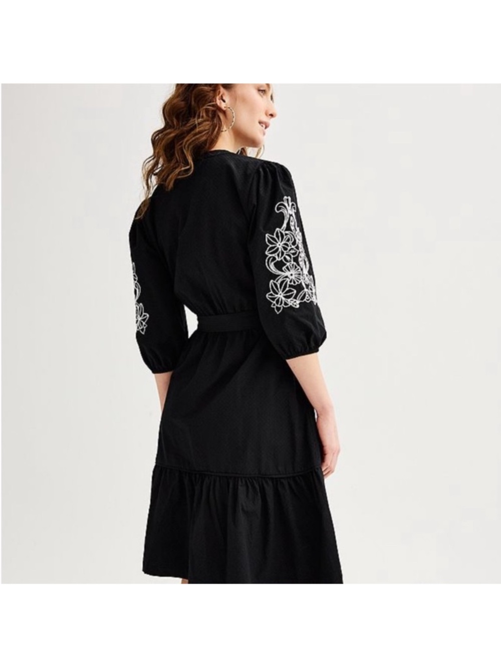 Draper James Black embroidered Balloon Sleeve Tiered Midi Dress - Picture 3 of 6
